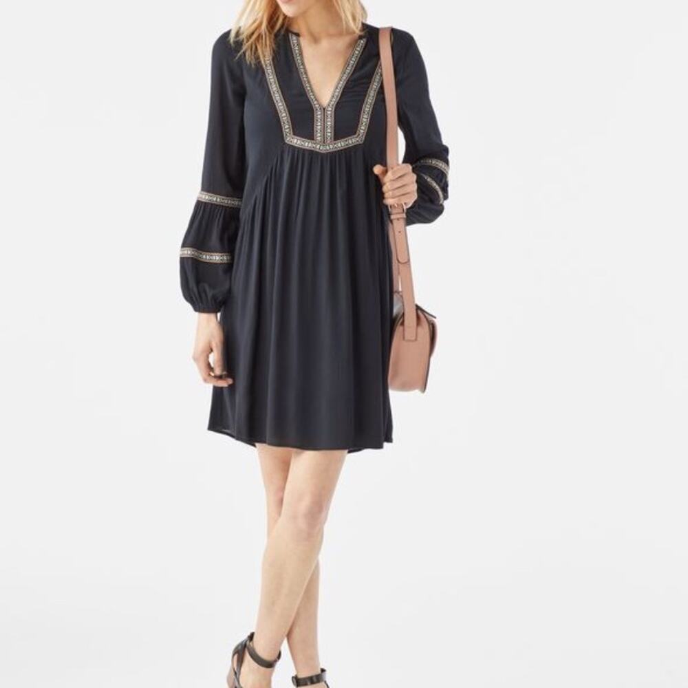 JustFab Blouson Sleeve Black Shift Dress Size Small